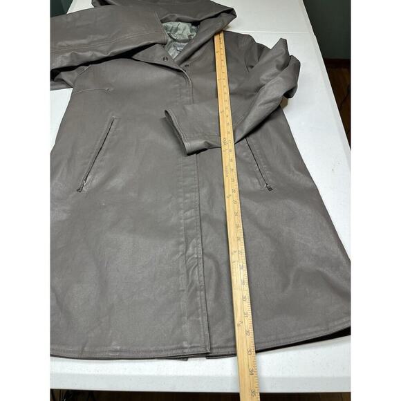 M0851 Waxed Rain Jacket Made In Canada Womens READ BELOW - Picture 5 of 9
